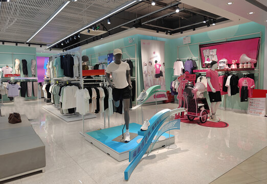 鞋帽零售商店 时尚与实用的完美结合